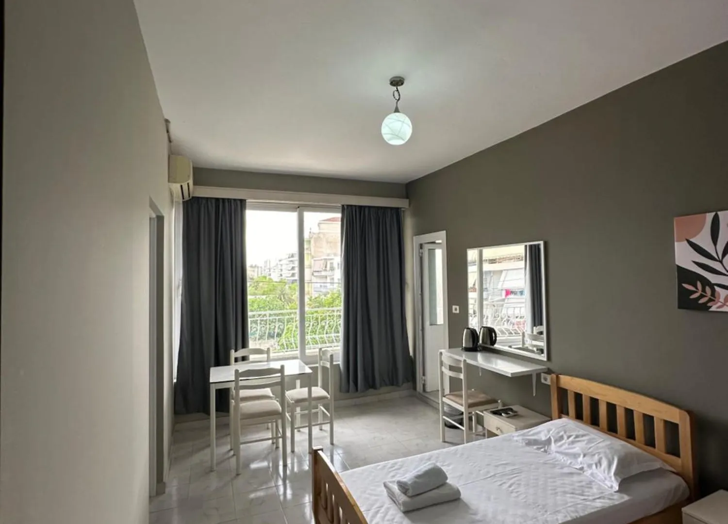 Olivias Apartments City Center Sarandë