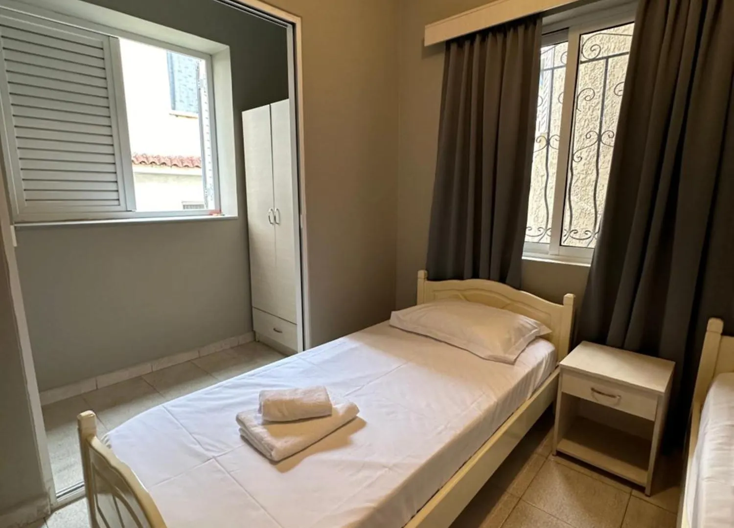 Olivias Apartments City Center Sarandë