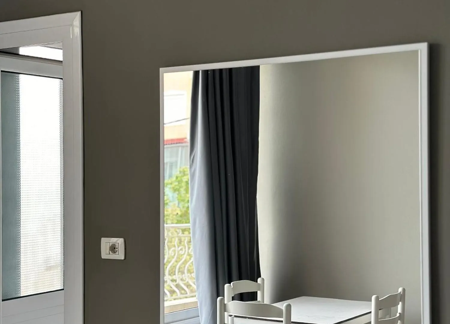 Olivias Apartments City Center Sarandë